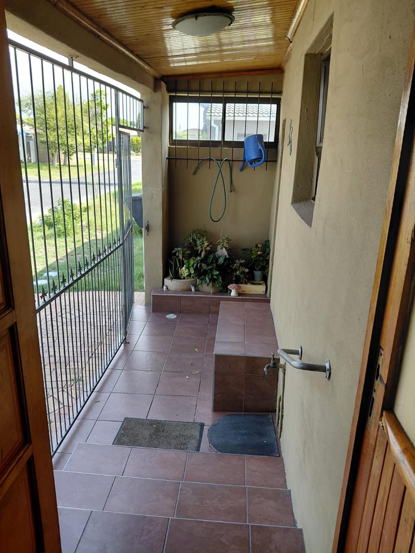 To Let 3 Bedroom Property for Rent in Northpine Western Cape